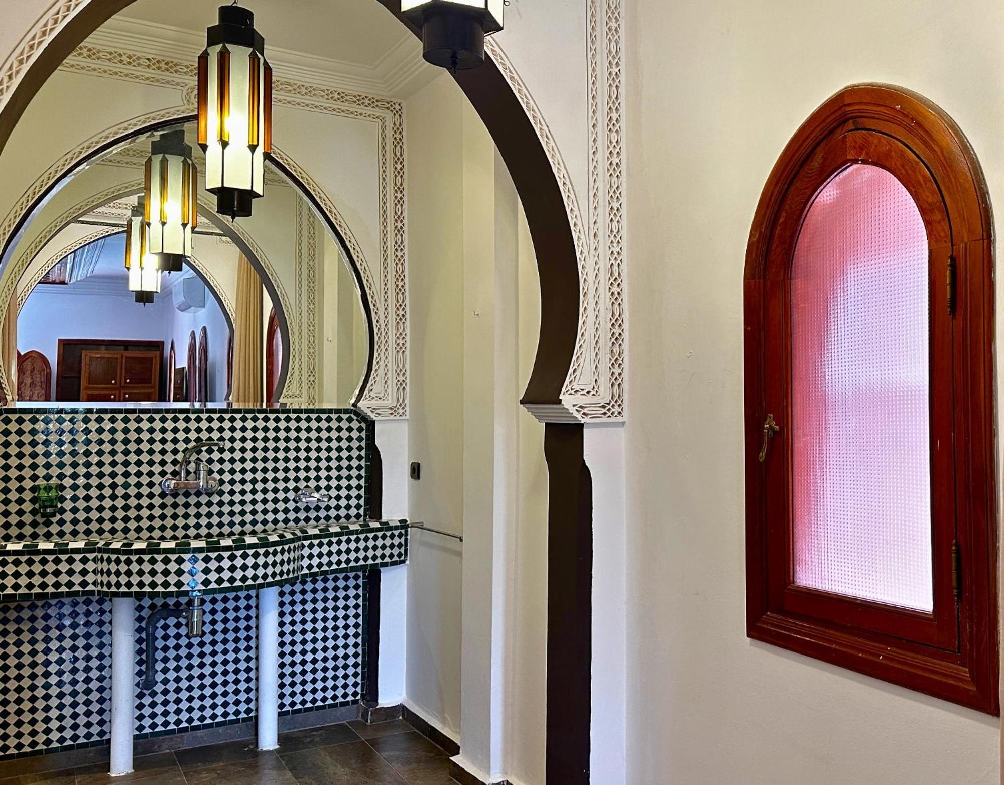 Nomadz Palace Touggana Kültér fotó